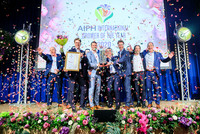 <p>Im Finale des diesjährigen AIPH-IGOTY-Wettbewerbs standen zehn Firmen aus Europa, Israel, China, Afrika und Südamerika. Sieger und damit…</p>