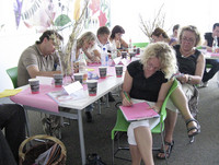 <p>Verkaufsflächengestaltung und Warenpräsentation werden immer wichtiger. Das zeigt die steigende Nachfrage nach Mitarbeitertrainings und…</p>