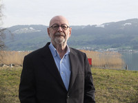 <p>Peter Walker ist einer der weltweit renommiertesten Landschaftsarchitekten. Im Gespräch mit dergartenbau erzählt er von seiner Studien­zeit und seinen…</p>