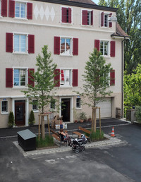 <p>Das Gundeldingerquartier in Basel soll besser begrünt werden. Dafür erarbeitete die Stadtgärtnerei in einem Mitwirkungsprozess ein Grün- und…</p>
