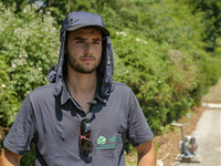 <p>Die Schweiz weist die weltweit dritthöchste Hautkrebsrate auf, gleich nach Australien und Neuseeland. Die meisten Leute schützen sich in der Freizeit…</p>