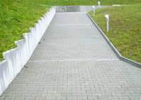 <p>Die moderne Architektur zeichnet sich durch eine klare und einfache Formensprache aus. Dementsprechend haben auch viele Gestaltungs- elemente für den …</p>