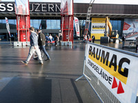 <p>Stärker, flexibler, feinfühliger oder auch spar­samer – an der Baumaschinenmesse Baumag vom 2. bis zum 5. Februar 2017 in Luzern wurden zahlreiche…</p>