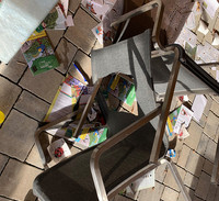 <p>In den letzten Wochen häufte sich der Vandalismus in der&nbsp;Freiluftgartenausstellung (G)Artenvielfalt in Dietikon. Mutwillig zerstörtes Mobiliar, auf…</p>