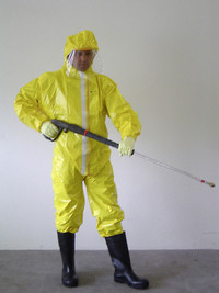 <p>Anlass zur Tagung über Chemikalien von Jardin-</p><p>Suisse war die Einführung der neuen Gefahrenkennzeichnung (GHS). Sie gilt seit Anfang Dezember und wird…</p>