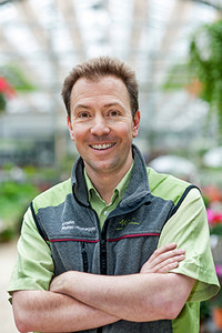 <p>Es dauert jeweils ziemlich genau bis Mitte April, bis ich in meinem Garten-Center die Anzahl Besucherinnen und Besucher zusammen habe, welche die…</p>