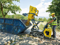 <p>In kaum einer Gattung unter den kompakten Baumaschinen sind derart viele Elektromodelle zu finden wie bei Motorkaretten und Minidumpern. Die…</p>