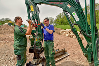 <p>Für vielseitige Maschineneinsätze im Garten- und Landschaftsbau braucht man nicht unbedingt eine sehr komplexe Baggerkinematik. Trotzdem zählen eine…</p>