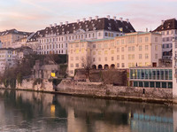 <p>Der historische Garten der Alten Universität in Basel wurde kürzlich erneuert und öffentlich zugängig gemacht. Jetzt ist klar: Auch die Ufermauern…</p>