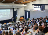 <p>Die Grünflächenmanagementtagung Anfang November an der ZHAW in Wädenswil stand im Zeichen der Kommunikation. Aus unterschiedlichen Blickwinkeln und…</p>