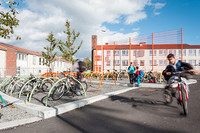 <p>Die klimafreundliche und gesundheitsfördernde Fortbewegung mit dem Fahrrad erfordert kluge Abstellmöglichkeiten. Welche smarten und auch schönen…</p>