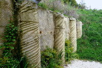 <p>Mit dem Stichwort Betonmauern verbinden sich eher negativ besetzte Bilder. Die hier vorgestellten Beispiele zeigen jedoch, dass auch ganz andere als…</p>