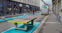 <p>Mit dem Projekt «Brings uf d'Strass!» hat das Tiefbauamt der Stadt Zürich in den vergangenen Sommerferien drei Quartierstrassen temporär zu vielseitig…</p>