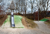 Einbau von Teppichvlies auf Spiel- und Sportflächen <p>Im Spiel- und Sportplatzbau ist Teppichvlies als Boden-belag in vielen Regionen noch relativ unbekannt. Dabei wird Teppichvlies im angelsächsischen…</p>