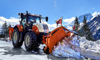 <p>Massenhaft Schnee von Strassen und Plätzen schieben – dafür sind grosse Traktoren geradezu geschaffen. Aber je wärmer unsere Winter werden und je…</p>