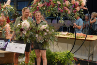 <p>Zum dritten Mal ging in der Blumenbörse Schweiz in Rothrist letzte Woche Dienstag der Floristikwettbewerb «Flower &amp; Style» über die Bühne. </p>
<p>&nbsp;</p>