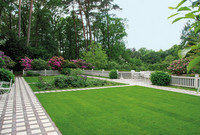 <p>«Im Gegensatz zum Naturgebilde erfordert der Garten als menschliche Leistung eine geordnete Gestaltung. Es gibt für den Menschen nichts…</p>