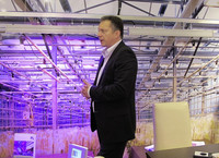 <p>Internationalität, Informa­tionsdichte und Innovations- stärke – das waren die herausragenden Merkmale der 30. Internationalen Pflanzenmesse (IPM) von…</p>