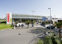 <p>Die Jumbo-Markt AG ist mit 41 Standorten die zweitgrösste Baumarktkette der Schweiz. Mit der Eröffnung ihrer Filiale in Allmendingen bei Bern hat die…</p>