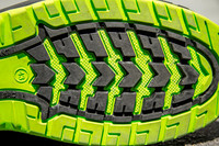 <p>Ein sicherer Arbeitsschuh ist gut und sinnvoll. Leider sind gewisse Ausführungen schwer, klobig und fördern Schweissfüsse. Für Arbeitsbereiche des…</p>