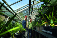 <p>Der Klimawandel verändert unsere Gärten – und macht Vielfalt zu einem zentralen Faktor für ihre Widerstandskraft. Genau hier setzt florafutura an:…</p>