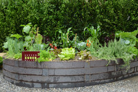 <p>Das Gartenfestival Schloss Haldenstein hat sich gut etabliert und zog auch dieses Jahr Tausende Gartenfreunde ins Bündnerland. Das historische…</p>