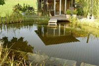 <p>Die Entwicklung des Schwimmteichmarkts ist stabil auf hohem Niveau. Was vor dreissig Jahren begann, hat sich zu einer Sparte mit hohem Potenzial…</p>