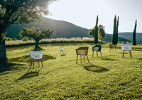 <p>Die Möblierung eines Gartens ist ein wichtiger Bestandteil einer Gartengestaltung. Sie kann ein ästhetisch ansprechendes Konzept zunichte machen oder…</p>