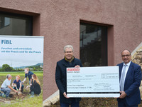 <p>Am Forschungsinstitut für biologischen Landbau (FiBL) in Frick steht der Bau der neuen Tagungs- und Bürogebäude kurz vor der Fertigstellung.</p>