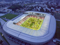 Kunstinstallation mit 299 Bäumen im Fussballstadion von Klagenfurt <p>«For Forest» nennt sich das Kunstprojekt, das der Basler Künstler Klaus Littmann im Wörthersee-Stadion in Klagenfurt realisiert hat.</p>