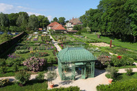 <p>Bis 14. Juni finden in den Gärten des Schlosses von Vullierens zum 60. Mal die Floralies statt. In einem waadtländischen Dorf zwischen Morges und…</p>