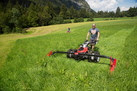 Einachsgeräteträger – Biotope für alte Bekannte <p>Mit Einachsgeräteträgern ist das so eine Sache. Die altehrwürdigen Maschinen sind im Alltag weitgehend aus unserem Blickfeld verschwunden, seitdem…</p>