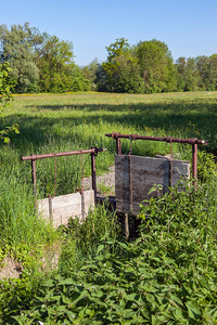 <p>Ende März wurde der Antrag «Traditionelle Bewässerung in Europa: Wissen, Technik und Organisation» bei der UNESCO zur Aufnahme in die «Repräsentative…</p>