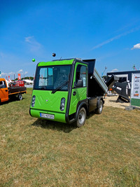 <p>Die Zukunft der Nutzfahrzeuge ist elektrisch und umweltfreundlich. Auf der Demopark, Europas grösster Freilandausstellung für die Grüne Branche,…</p>