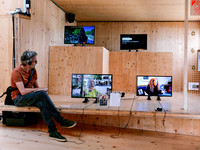 Klimafreundlich mit Stadtbäumen  <p>In einer kleinen, aber feinen Ausstellung in Basel stehen Stadtbäume und ihre Bedeutung in Zeiten des Klimwandels im Zentrum. Vor dem Hintergrund…</p>