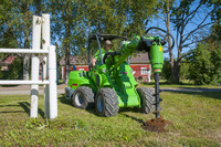 <p>Baggern, Laden, Stapeln, Transportieren – diese Grundfunktionen von Baumaschinen sind eindeutig zu wenig, scheinen manche Hersteller zu denken. Zur…</p>