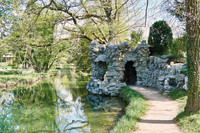 <p>Der Ballypark in Schönend SO – direkt an der Bahnstrecke von Aarau nach Olten gelegen – wird als Industrie- und Gartendenkmal gewürdigt. Der Schweizer…</p>