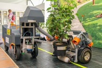 <p>Mit dem Baumschulroboter HV-100 und einem mobilen Dünger-</p><p>dispenser hat die Hauert HBG Dünger AG an der diesjährigen</p><p>öga bewiesen: Die Digitalisierung…</p>