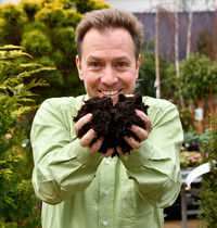 <p>In der BBC Two Gartensendung «Gardeners World» vom 18. Juli 2018 hat seine königliche Hoheit Prinz Charles vor Gefahren durch neue Krankheiten und…</p>