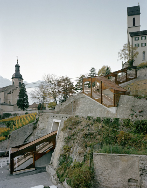 Hase in Bronze: Fussgängerverbind