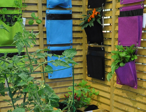 «LivingWall» von Takasho