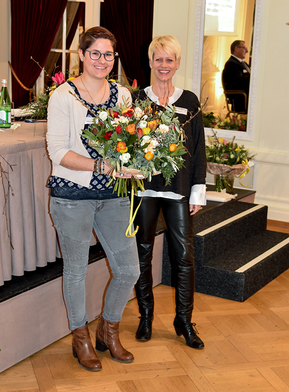 Nadine Schenk (links) vom