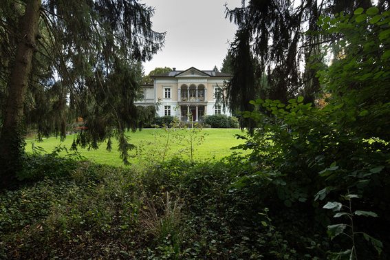 Die ehemaligen Gönhardgüter