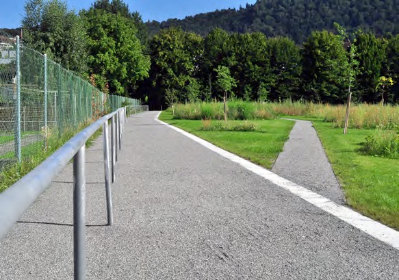 Hase in Bronze: Freizeitpark