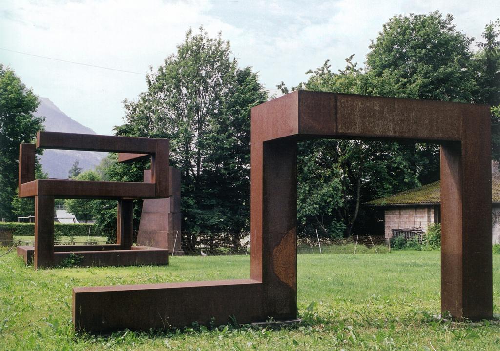 Skulptur von Georg Malin.