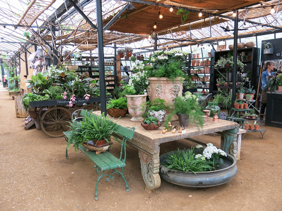 Ob Gartenladen (im Bild)
